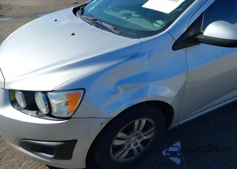 2013 Chevrolet Sonic Lt Auto z USA, uszkodzony, nr VIN 1G1JC5SH1D4248485